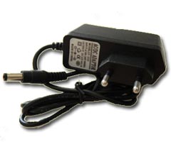 12 V 1 A adaptör