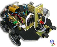 Engelden Ka�arak Sese Y�nelen Robot